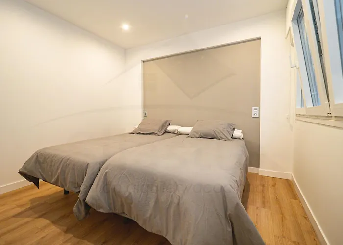 Queens By Silastur Χιχόν