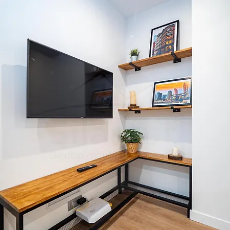 Queens By Silastur Apartment Gijon