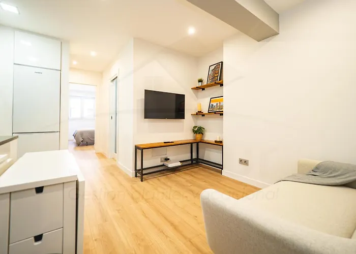 Queens By Silastur Apartman *